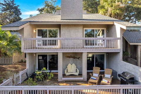 Escape to 3 Mizzenmast Lane, your haven in the heart of Sea Pines Resort.