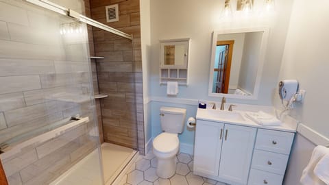 Indoors, Sink, Sink Faucet, Bathroom, Room