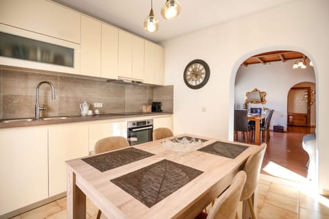 Kitchen perspective from the dining table