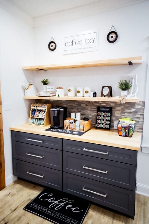 c9001432-2ee5-43c0-92db-e983a82a8fa9