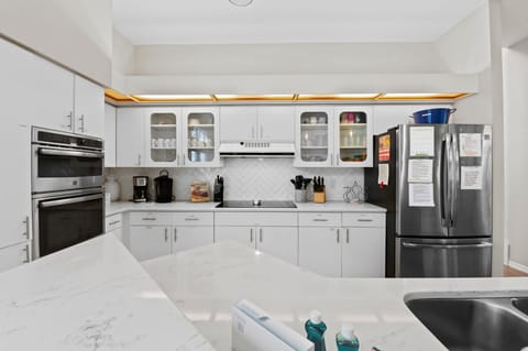 Complete with all the essentials and high-end appliances.