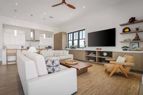 1733178622197-3302-5