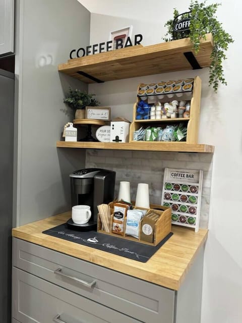 Coffee/Tea Bar (1)