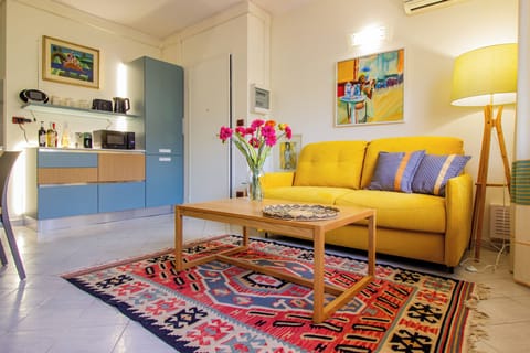 Soggiorno - Living Room