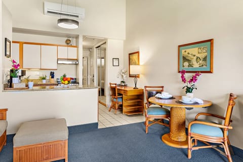 living area to dining