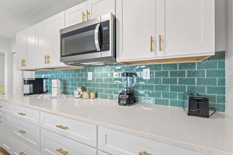 Kitchen includes a variety of appliances