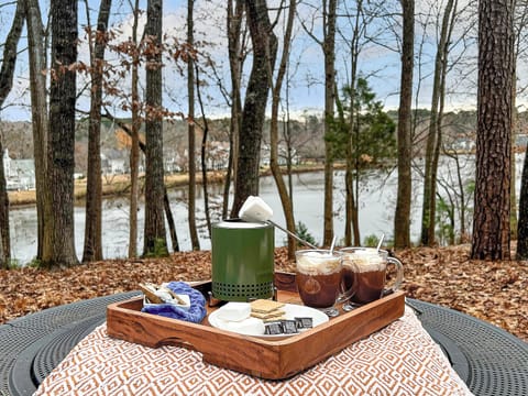 Relax and enjoy nature while being only a few minutes to all of attractions in Cary and Raleigh