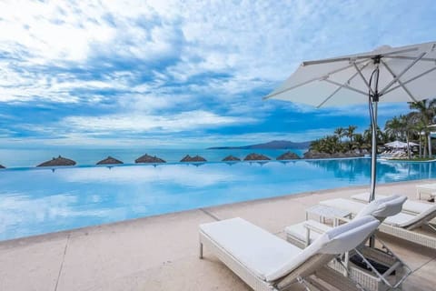 The beach is just steps away