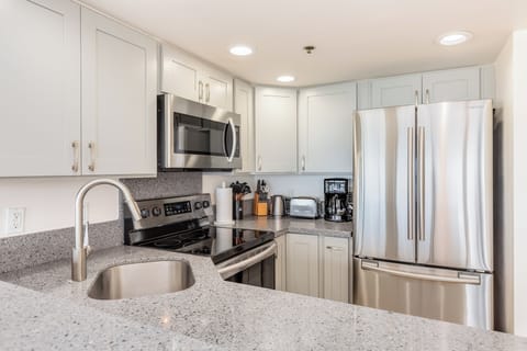 This kitchen is perfect for everyday meals