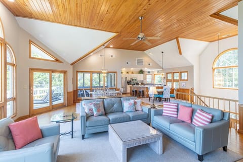 Top Level Living Area