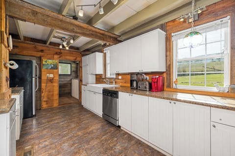 Keurig and regular drip coffee pot available