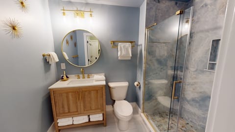 Sink, Sink Faucet, Indoors, Bathroom, Room