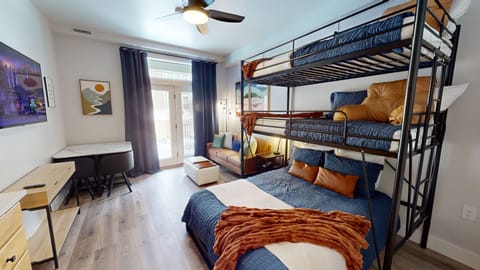 Bed, Bedroom, Furniture, Indoors, Room
