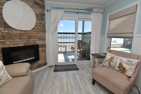 Welcome to Sea Oaks 103!