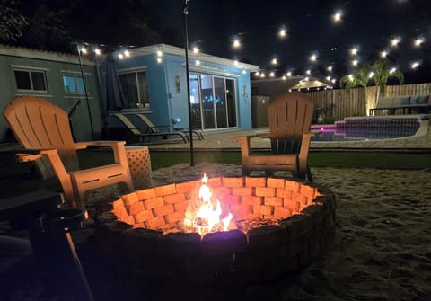 Large firepit... wood provided :)