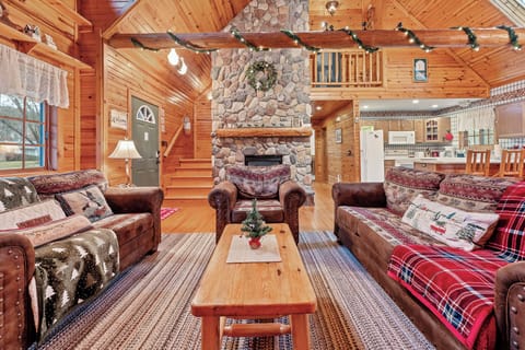 Plenty of space to lounge, laugh, and make memories.