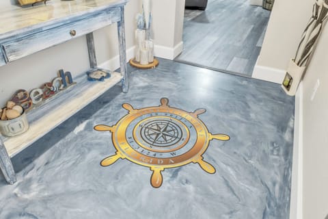 Coastal Entry Way