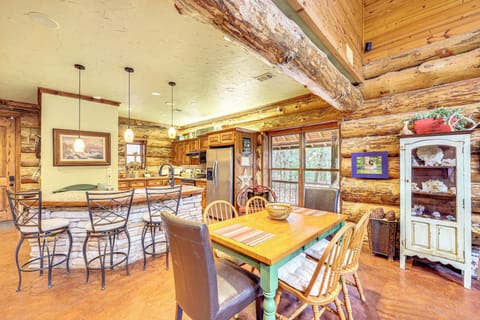 Dining Area | Dishware/Flatware Provided | Free WiFi | 1st Floor