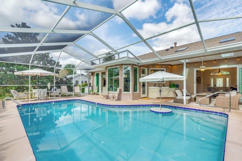Screened Pool & Lanai | Single-Story House