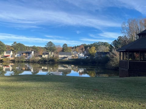 Pond view w/access to fishing 