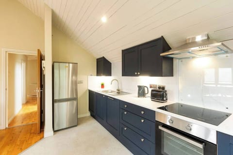 81ab11a2 c0ab 492e 9654 fcaed5ecd6d9