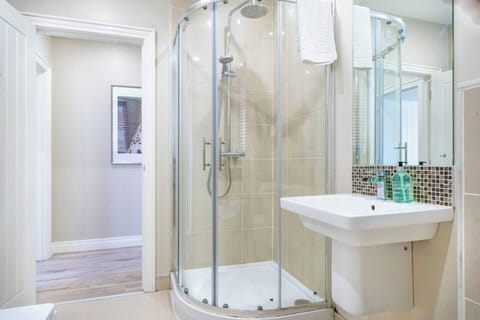 5a4d6137 d1e4 4900 998c b686686f95d0