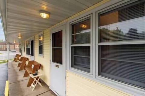 0984b910 9175 4913 b378 1445b0c70b6e