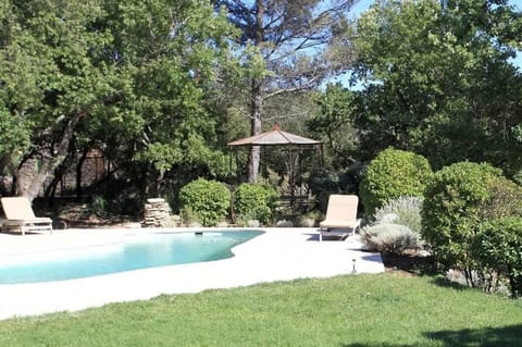 Terrace, Swimming pool, Outdoor furniture, Sunbed