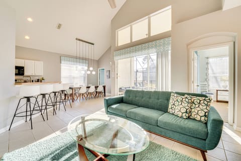 Kissimmee Vacation Rental | 6BR | 3.5BA | 1 Step Required | 2,468 Sq Ft