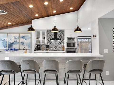 Countertop Bar Seating