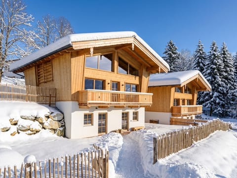 Holiday Home Exterior [winter]
