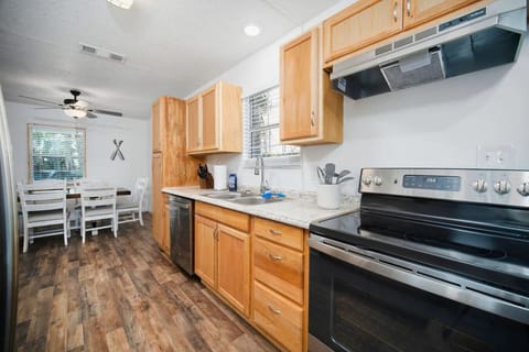 Create culinary delights, then gather for memorable shared experiences.