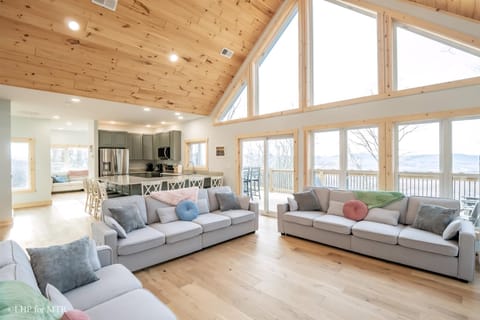 Third Floor Living Area