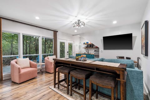 Separate Studio on Property