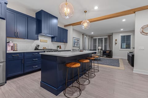 Midnight snacks never looked this good.