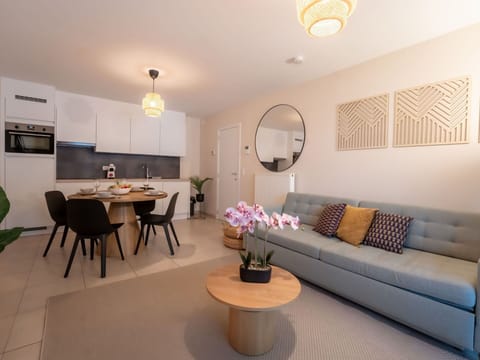 Furniture, Interior Design, Flooring, Floor, Wood, Ceiling, Apartment, Room, Table, Couch