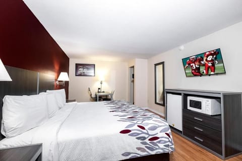 Bedroom. Interior and views may vary based on location and availability.