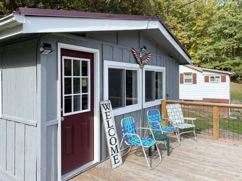 Front patio 1