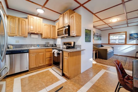 Kitchen | Dishwasher | Spices