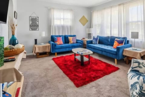 Welcome to our South Cleveland home with lots of space and comfort for your whole family.