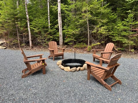 Firepit- Wood provided