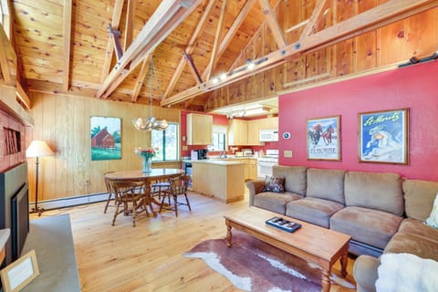 Homewood Vacation Rental | 2BR + Loft | 2BA | 3 Steps to Enter | 1,136 Sq Ft