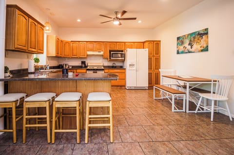 Large downstairs kitchen for all your cooking needs