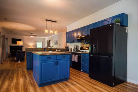 Fully Stocked upstairs kitchen with newly refinished cabinets