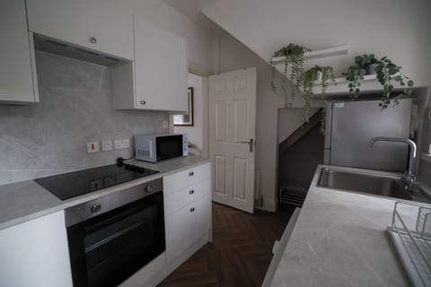 45ee9b9f-cf9a-4299-8038-8082bb09f115