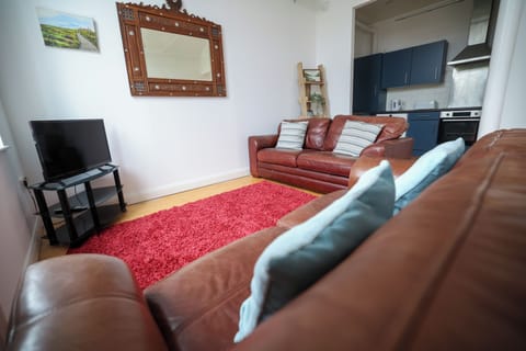 d76928a5-eb7c-488e-a3be-a3bc0dc9de0d