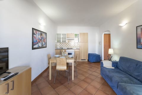 Autumn, Living Room, Spring, Summer, Winter