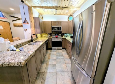 Fully equipped kitchen