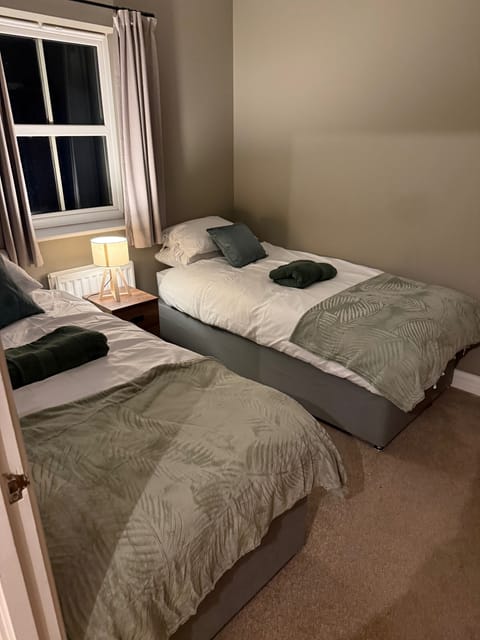 ensuite bedroom 