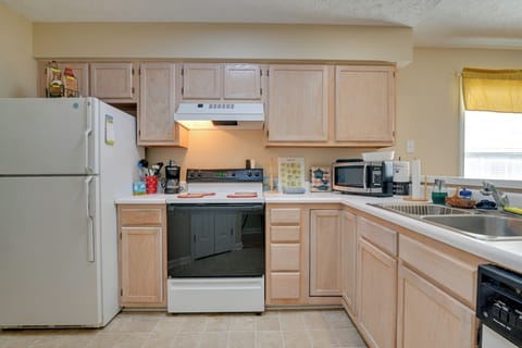 Kitchen | Drip Coffee Maker | Blender | Cooking Basics